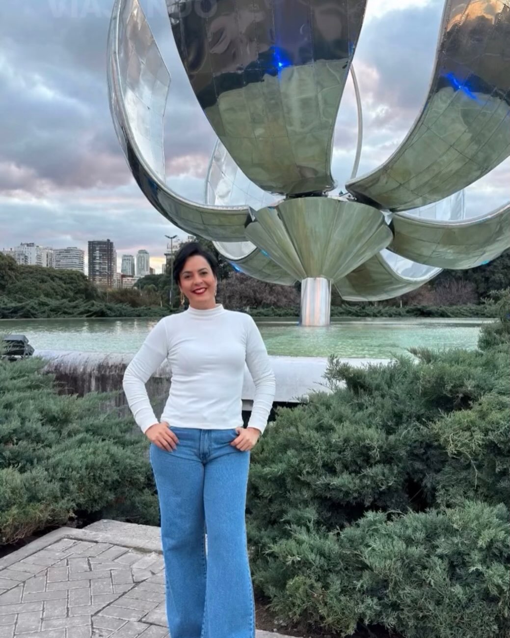 Fotografia de Adriana Pereira publicada em seu perfil profissional